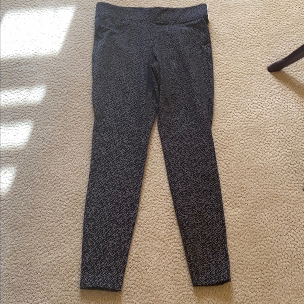 NWT M Old Navy Leggings M black with brown specks